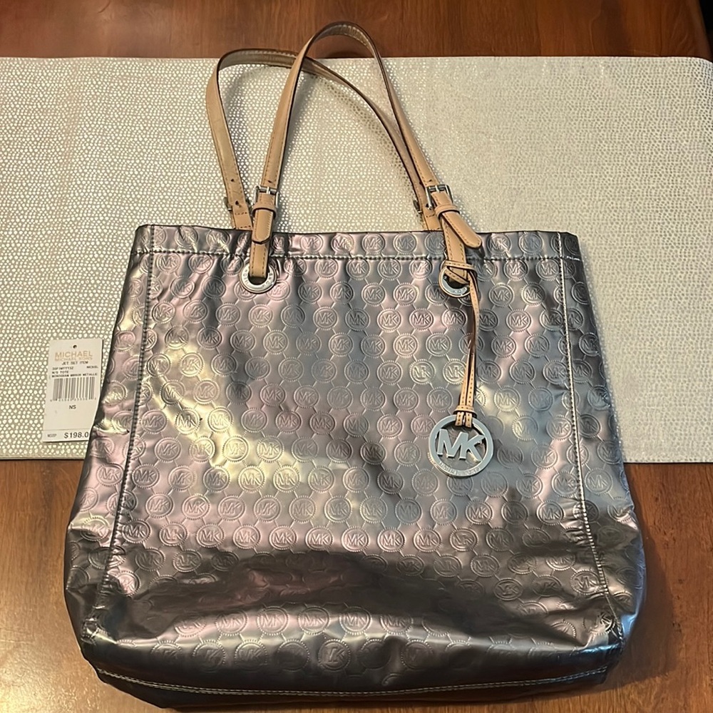 Michael Kors Tote. Used condition